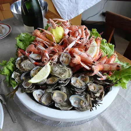 Bed & Breakfast Maison Angelus 4*