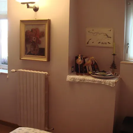 Bed & Breakfast Maison Angelus 4*